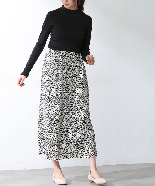 Honeys（ハニーズ）の「テレコハイネックＴ（Tシャツ/カットソー・レディース・イエロー/ベージュ系その他/グレー×ピンク/ブラック/ブラウン系その他/アイボリー・M/S/L）」の7枚目の写真