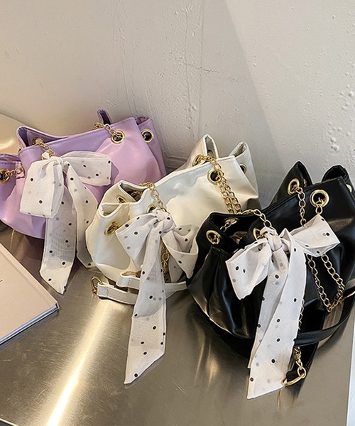 Anuenue（アヌエヌエ）の「スカーフ リボン付き ショルダーバッグ（ショルダーバッグ・レディース・ホワイト/ブラック/パープル・FREE）」の16枚目の写真