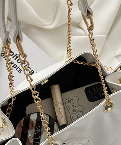 Anuenue（アヌエヌエ）の「スカーフ リボン付き ショルダーバッグ（ショルダーバッグ・レディース・ホワイト/ブラック/パープル・FREE）」の17枚目の写真