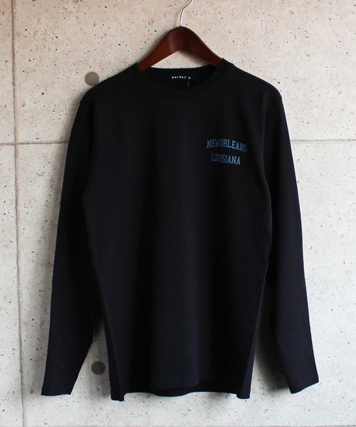 SHISKY（シスキー）の「ロゴプリント長袖カットソー（Tシャツ/カットソー・メンズ・オフホワイト/モカ/ミント/ベージュ系/ブラウン/チャコール/ベージュ/ブラック/ネイビー/杢グレー・M/L/XL）」の3枚目の写真