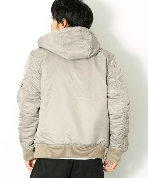 Alpha Industries（アルファインダストリーズ）の「フーデッドリブジャケット / Thermolite(サーモライト)（ブルゾン・メンズ・ブラック/ブラック系その他/グレイッシュベージュ/ネイビー/グレー/ブラウン系その他/ウッドランド/ブラック系その他2・S/M/L/XL）」の18枚目の写真