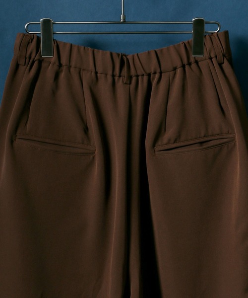 ANPAS（アンパス）の「Drape Wide Tuck Tapered Pants/ドレープ ワイドタックテーパードパンツ スラックス（スラックス・メンズ・ブルー/ブラック/ブラウン/キャメル・M/L）」の18枚目の写真