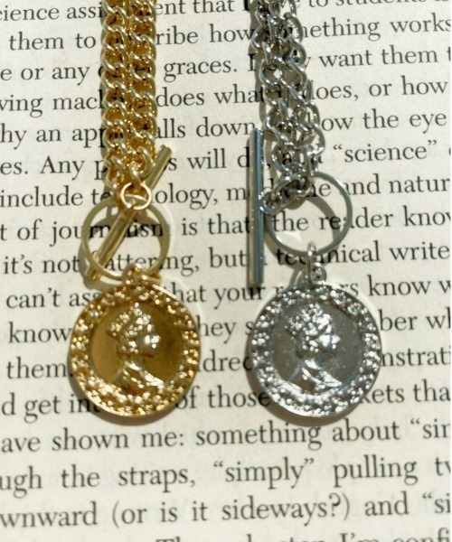 PairPair（ペアペア）の「チェーン×コインネックレス(ユニセックス）（ネックレス・レディース・ゴールド/シルバー・FREE）」の5枚目の写真