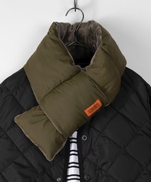 UNIVERSAL OVERALL（ユニバーサルオーバーオール）の「【UNIVERSAL OVERALL/ユニバーサルオーバーオール】 ナイロン 中綿 差し込み マフラー/ネックウォーマー/ 防寒（マフラー）」