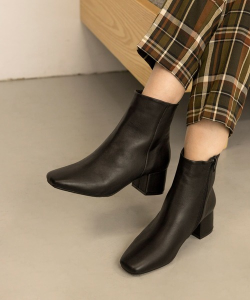 URBAN RESEARCH（アーバンリサーチ）の「レザーショートブーツ（ブーツ・レディース・チャコールグレー/ブラック・36/37/38）」の18枚目の写真