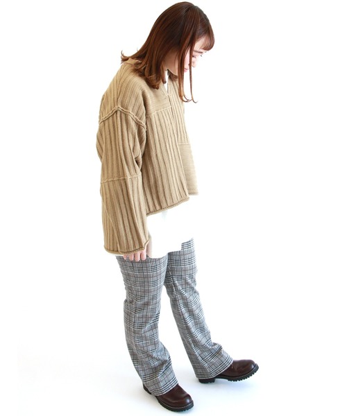 ehka sopo（エヘカソポ）の「キーネックパッチワークニット（ニット/セーター・レディース・ベージュ/チャコール/キナリ・ﾌﾘ-）」の20枚目の写真