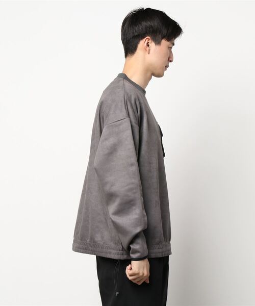 COTORICA(コトリカ)の「ヘム切替スエードポンチプルオーバー(Tシャツ/カットソー・メンズ・ブラック/グレー/モカ・MEDIUM/LARGE)」の21枚目の写真