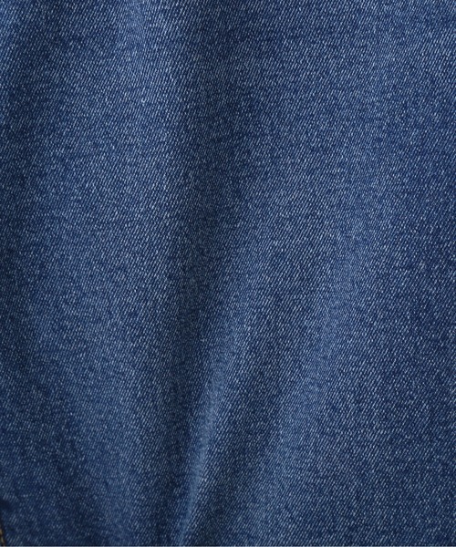NATURAL BEAUTY BASIC（ナチュラルビューティーベーシック）の「デニムストレートパンツ（デニムパンツ・レディース・オフホワイト/ネイビー・X-SMALL/SMALL/MEDIUM）」の4枚目の写真