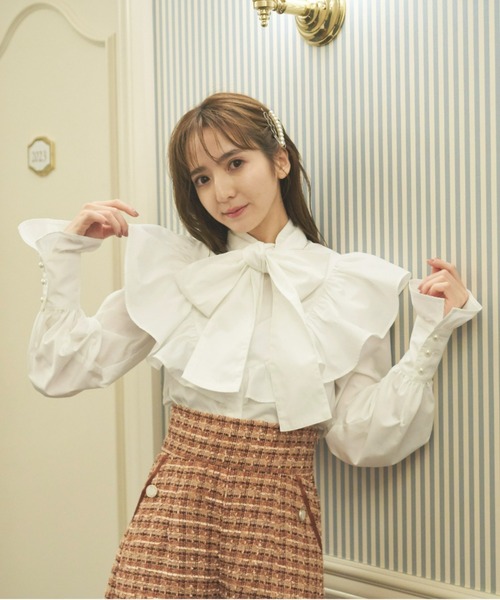 VIOLETTA（ヴィオレッタ）の「リボンブラウス（シャツ/ブラウス・レディース・ベージュ/ホワイト・FREE）」の4枚目の写真