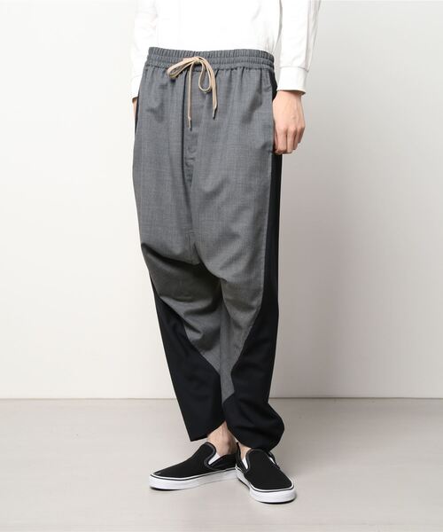 ヴィヴィアンウエストウッドマン カーゴパンツ アシンメトリー ブラック メンズ Vivienne Westwood MAN(ヴィヴィアンウエストウッドマン
