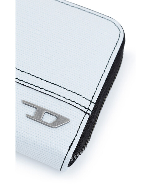 DIESEL（ディーゼル）の「メンズ コーテッドキャンバス 長財布（財布・メンズ・ブラック/ライトブルー・UNI）」の15枚目の写真