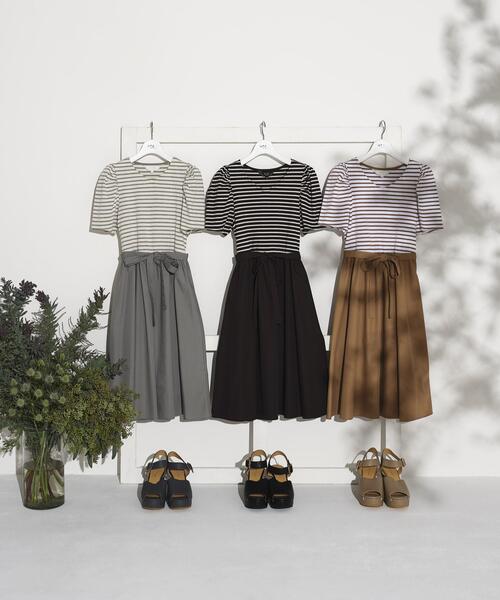 To b. by agnes b.（トゥービーバイアニエスベー）の「WP65 CHAUSSURES プラットフォームサンダル（サンダル・レディース・ベージュ・MEDIUM/LARGE/SMALL）」の3枚目の写真