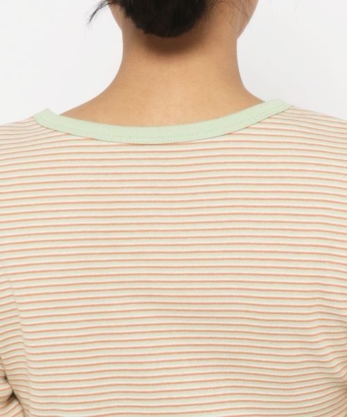 LOWRYS FARM（ローリーズファーム）の「カラーボーダーＴＬＳ　271428（Tシャツ/カットソー・レディース・ブラック系その他/ブルー系その他/グリーン系その他/オレンジ系その他・FREE）」の16枚目の写真