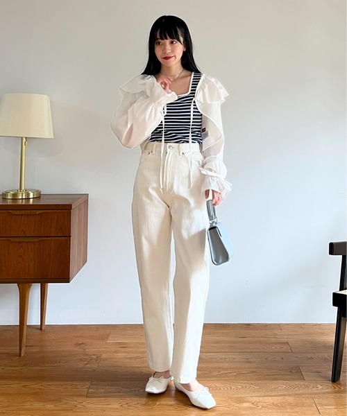 EPIMI E'PIMMY（エピミエピミー）の「カップ付きスクエアタンクトップ（タンクトップ・レディース・レッド/オフホワイト/ブルー/ブラック・MEDIUM）」の6枚目の写真