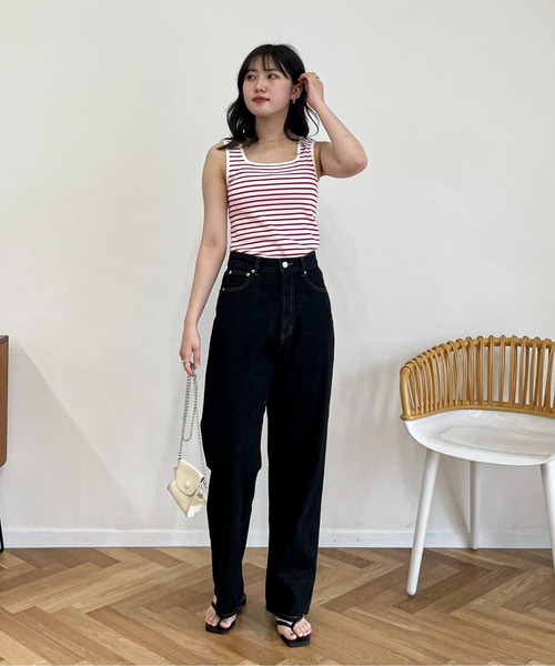 EPIMI E'PIMMY（エピミエピミー）の「カップ付きスクエアタンクトップ（タンクトップ・レディース・レッド/オフホワイト/ブルー/ブラック・MEDIUM）」の11枚目の写真