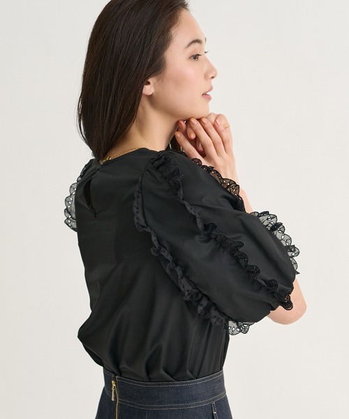 ANAYI(アナイ)の「【雑誌掲載】コットンサテンスカラップソデ ブラウス(シャツ/ブラウス・レディース・ブラック/ブルー/ホワイト・38/36)」の16枚目の写真