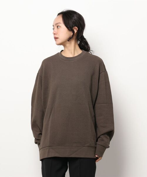 Bling Leads(ブリングリーズ)の「《Bling Leads》ワッフル クルーネックカットソー(Tシャツ/カットソー・レディース・ブラック/モカ/グレイッシュベージュ・MEDIUM/LARGE/X-LARGE)」の2枚目の写真