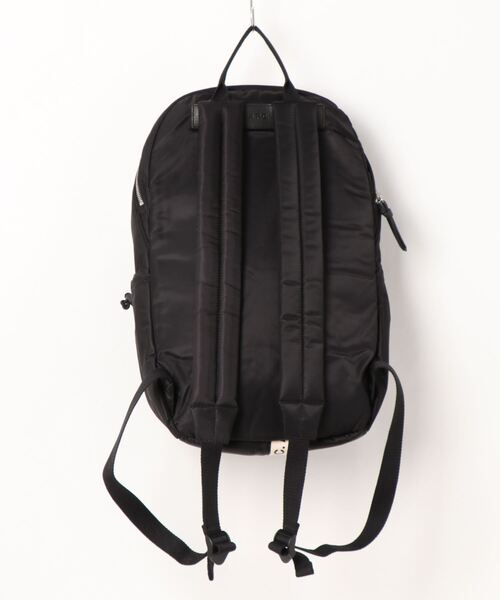 A.P.C.（アーペーセー）の「SAC A DOS REPEAT ACTIVE 22P（バック