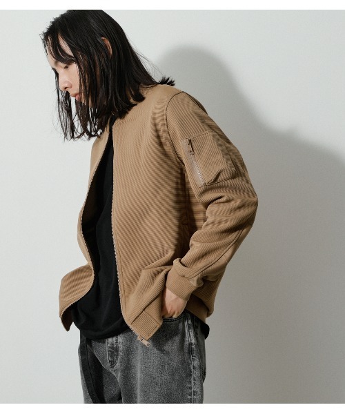 AZUL by moussy(アズールバイマウジー)の「MOVE FIT EASY MA-1/ムーブフィットイージーMA‐1(MA-1・メンズ・ベージュ/ブラック・LARGE/MEDIUM)」の12枚目の写真