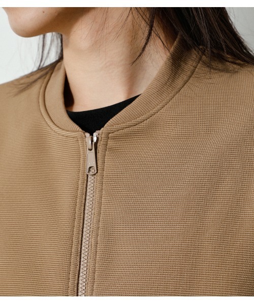 AZUL by moussy(アズールバイマウジー)の「MOVE FIT EASY MA-1/ムーブフィットイージーMA‐1(MA-1・メンズ・ベージュ/ブラック・LARGE/MEDIUM)」の18枚目の写真