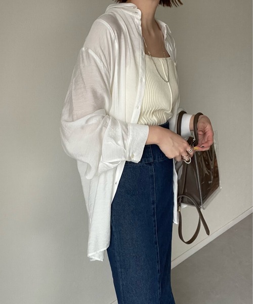 y/m by misato（イムバイミサト）の「シアーバッククロスシャツ（シャツ/ブラウス・レディース・ライトイエロー/オフホワイト・FREE）」の15枚目の写真