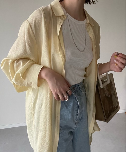 y/m by misato（イムバイミサト）の「シアーバッククロスシャツ（シャツ/ブラウス・レディース・ライトイエロー/オフホワイト・FREE）」の8枚目の写真