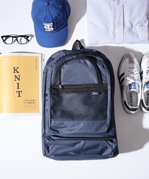 FUNALIVE（ファンアライブ）の「SHELTER デイパック 配色切替リュックサック（バックパック/リュック・メンズ・レッド/ピンク/グリーン/ブラウン/パープル/グレー/ブルー/ブルーグリーン/ブラック/グレー系/レッド系/ベージュ/ネイビー・FREE）」の8枚目の写真