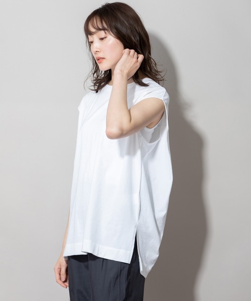 Munich（ミューニック）の「ヴィンテージツイストジャージスリーブレストップス（Tシャツ/カットソー・レディース・ホワイト/ブラック/ベージュ/スモークピンク・FREE）」の2枚目の写真