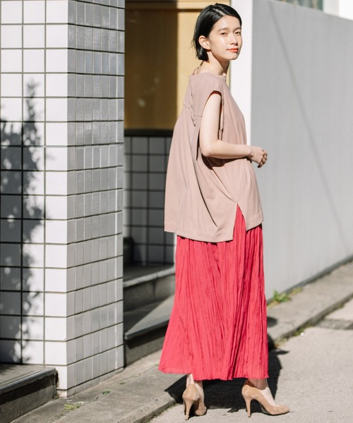 Munich（ミューニック）の「ヴィンテージツイストジャージスリーブレストップス（Tシャツ/カットソー・レディース・ホワイト/ブラック/ベージュ/スモークピンク・FREE）」の7枚目の写真