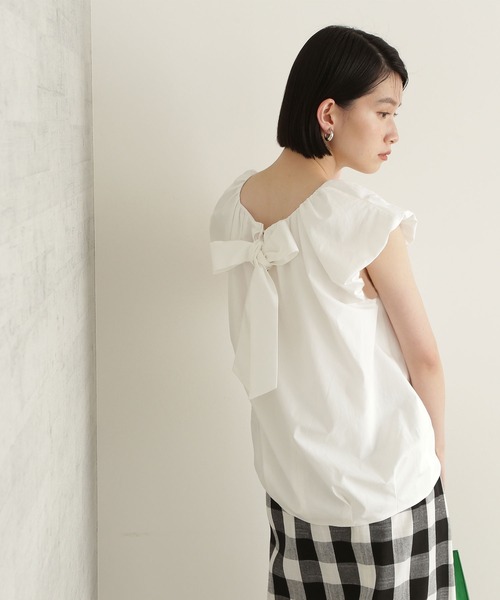 NATURAL BEAUTY BASIC（ナチュラルビューティーベーシック）の「バルーンブラウス（シャツ/ブラウス・レディース・ブラック/オフホワイト/ピンク・SMALL/MEDIUM）」の4枚目の写真