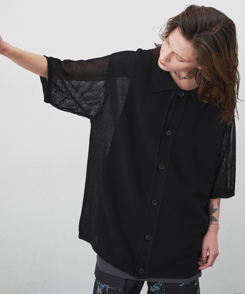 AIVER（アイバー）の「AIVER　ドライニットS/Sシャツ（シャツ/ブラウス・メンズ・ダークグレー/アイボリー/ブラック・MEDIUM/LARGE）」の5枚目の写真