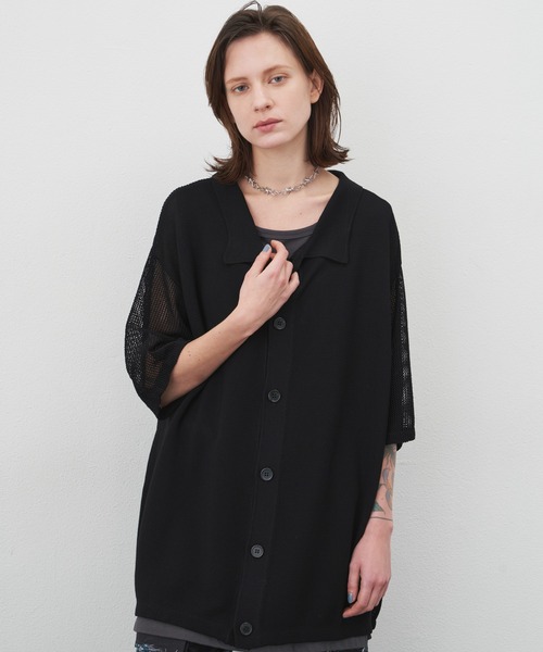 AIVER（アイバー）の「AIVER　ドライニットS/Sシャツ（シャツ/ブラウス・メンズ・ダークグレー/アイボリー/ブラック・MEDIUM/LARGE）」の4枚目の写真