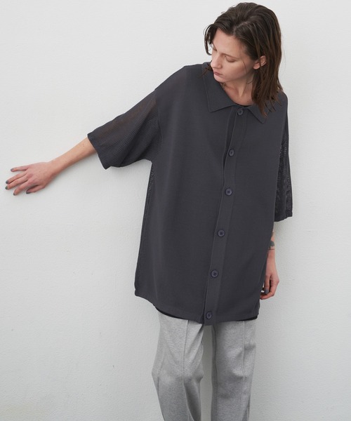 AIVER（アイバー）の「AIVER　ドライニットS/Sシャツ（シャツ/ブラウス・メンズ・ダークグレー/アイボリー/ブラック・MEDIUM/LARGE）」の11枚目の写真