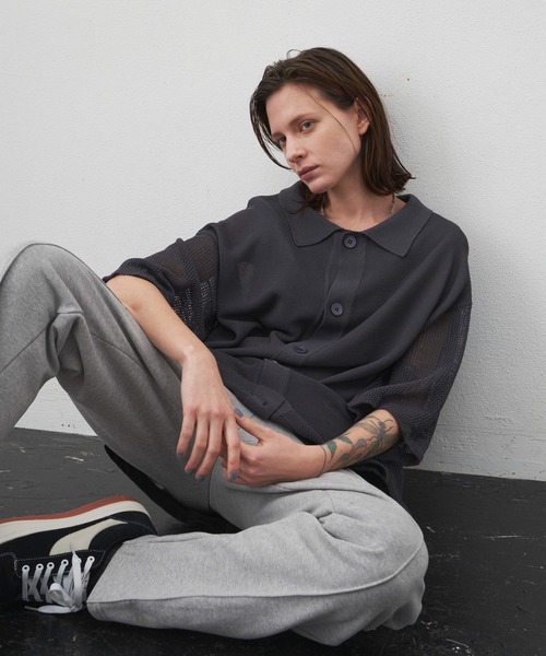 AIVER（アイバー）の「AIVER　ドライニットS/Sシャツ（シャツ/ブラウス・メンズ・ダークグレー/アイボリー/ブラック・MEDIUM/LARGE）」の16枚目の写真