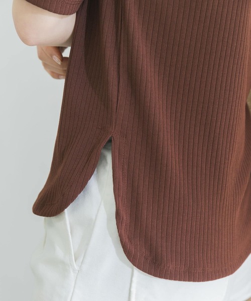 URBAN RESEARCH（アーバンリサーチ）の「『UR TECH ひやサラクール』AIR DRY 5分袖カットソー（Tシャツ/カットソー・レディース・ブラウン/ホワイト/ブラック/グリーン/グレー系その他/カーキ・FREE）」の8枚目の写真