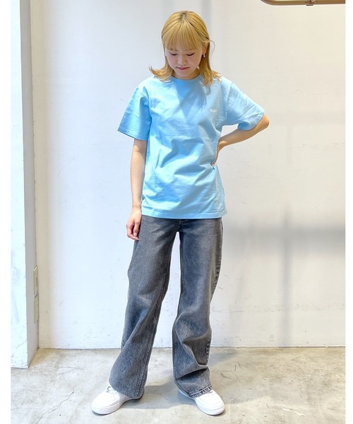 X-girl（エックスガール）の「VERTICAL WORDロゴTシャツ（Tシャツ/カットソー・レディース・ホワイト/ブラック/ライトブルー・S/M/L/XL）」の18枚目の写真