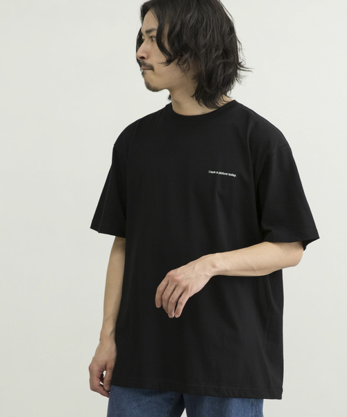 URBAN RESEARCH（アーバンリサーチ）の「URBAN RESEARCH iD　PICTURE TODAY T-SHIRTS（Tシャツ/カットソー・メンズ・ホワイト/ブラック/レッド系その他・MEDIUM/LARGE/X-LARGE）」の3枚目の写真