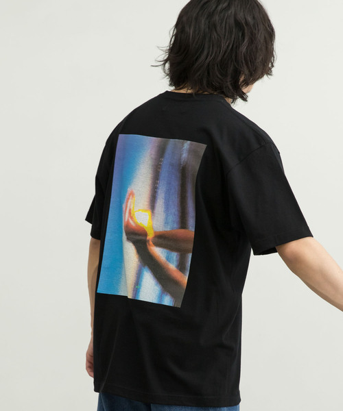 URBAN RESEARCH（アーバンリサーチ）の「URBAN RESEARCH iD　PICTURE TODAY T-SHIRTS（Tシャツ/カットソー・メンズ・ホワイト/ブラック/レッド系その他・MEDIUM/LARGE/X-LARGE）」の12枚目の写真