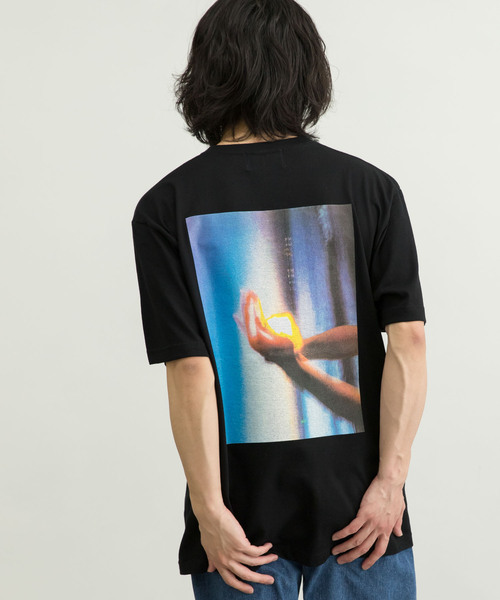 URBAN RESEARCH（アーバンリサーチ）の「URBAN RESEARCH iD　PICTURE TODAY T-SHIRTS（Tシャツ/カットソー・メンズ・ホワイト/ブラック/レッド系その他・MEDIUM/LARGE/X-LARGE）」の19枚目の写真