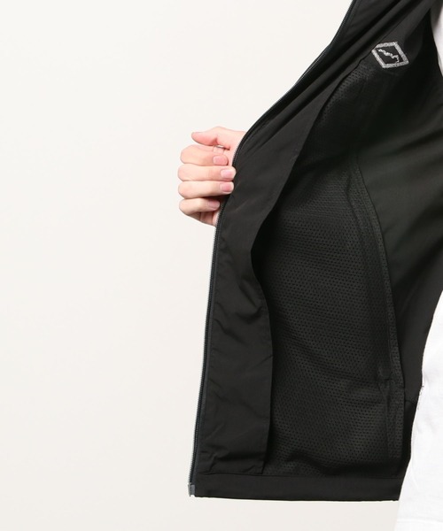 MANASTASH（マナスタッシュ）の「MANASTASH/マナスタッシュ　EXTRA MILE WINDY POINT VEST エクストラマイルウィンディ―ポイントベスト（ベスト・メンズ・オリーブ/ブラック・MEDIUM/LARGE/X-LARGE）」の18枚目の写真