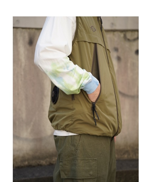MANASTASH（マナスタッシュ）の「MANASTASH/マナスタッシュ　EXTRA MILE WINDY POINT VEST エクストラマイルウィンディ―ポイントベスト（ベスト・メンズ・オリーブ/ブラック・MEDIUM/LARGE/X-LARGE）」の6枚目の写真