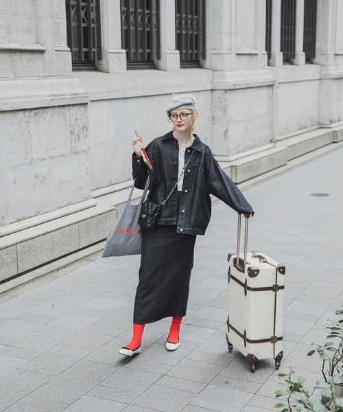 BONLECILL（ボンルシール）の「バックスリットデニムロングタイトスカート（デニムスカート・レディース・ブラック/ネイビー/ブルー/アイボリー/ブルー系1・FREE）」の19枚目の写真