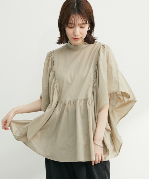ELENCARE DUE(エレンカーレデュエ)の「・ELENCARE DUE ポンチョ風チュニック(Tシャツ/カットソー・レディース・ブラック/ベージュ/オフホワイト/イエロー・FREE)」の3枚目の写真