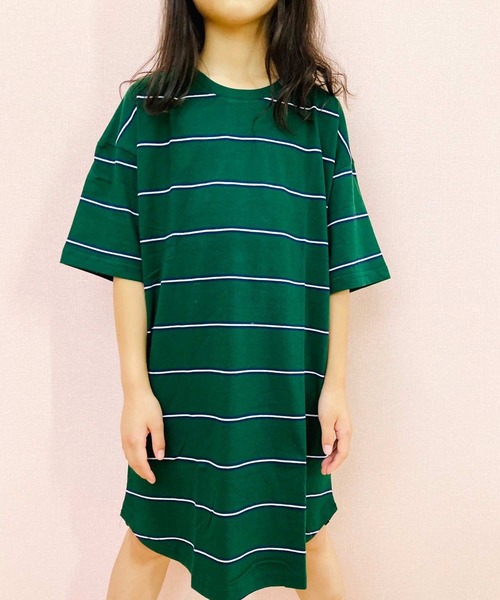 THE CASUAL（カジュアル）の「ビッグシルエット ボーダーワンピース キッズ（ワンピース・キッズ・ブラック/ベージュ/オフホワイト/杢グレー/チャコール/モカ/ベージュ系/グリーン/ブルー/ネイビー/ネイビー系/ラベンダー・110cm/120cm/130cm/140cm/150cm/160cm）」の8枚目の写真