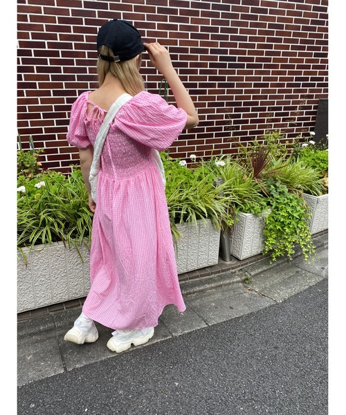 WC(ダブル シー)の「パフスリーブロングワンピース(ワンピース・レディース・ブラック/ピンク/アイボリー・FREE)」の16枚目の写真