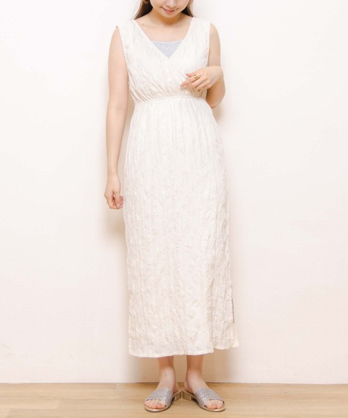 flower（フラワー）の「リラックスタンクワンピース（ワンピース・レディース・ベージュ/アイボリー・FREE）」の2枚目の写真