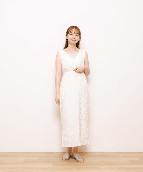 flower（フラワー）の「リラックスタンクワンピース（ワンピース・レディース・ベージュ/アイボリー・FREE）」の4枚目の写真
