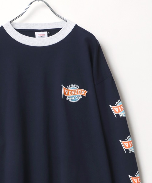 VISION STREET WEAR(ヴィジョンストリートウェア)の「VISION STREET WEAR/ヴィジョンストリートウエア オーバーサイズ ワンポイント刺繍 袖ロゴ 長袖Tシャツ(Tシャツ/カットソー・メンズ・ホワイト系その他/ブラック系その他/グレー系その他/ブルー系その他・M/L/LL)」の19枚目の写真