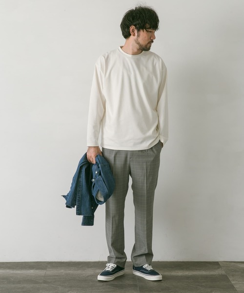 URBAN RESEARCH DOORS（アーバンリサーチドアーズ）の「ドレスポンチロングスリーブTシャツ（Tシャツ/カットソー・メンズ・グリーン/モカ/チャコールグレー/ホワイト・LARGE/MEDIUM）」の13枚目の写真