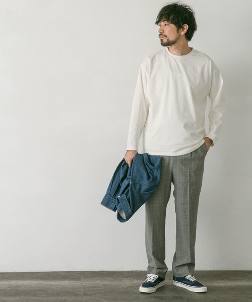 URBAN RESEARCH DOORS（アーバンリサーチドアーズ）の「ドレスポンチロングスリーブTシャツ（Tシャツ/カットソー・メンズ・グリーン/モカ/チャコールグレー/ホワイト・LARGE/MEDIUM）」の22枚目の写真